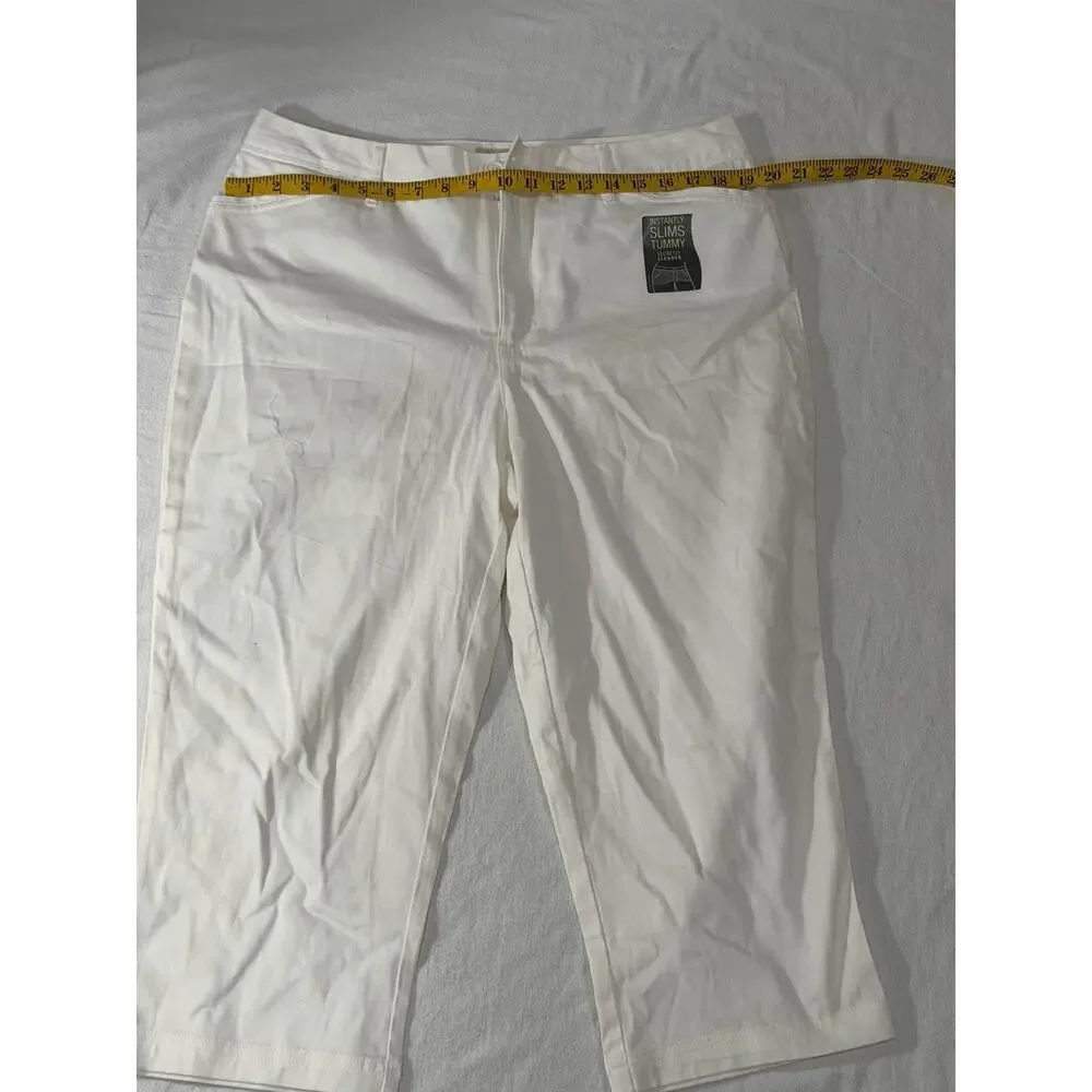 St. John's Bay White Capri Pants Twill Straight Leg Stretch Women Tall NEW - Picture 2 of 7
